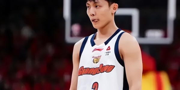 开云-广东只靠外援得分不是首次了！本土球员集体迷失，杜锋真该反思了|球队|奎因|徐杰|家政|奇葩_新浪体育_新浪新闻