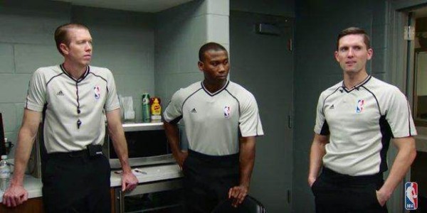 开云登录线上-NBA年轻裁判的最终大考 夏联舞台是他们的总决赛