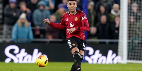 KAIYUN下载app-周薪37.5万镑！曝尤文图斯将免签卡塞米罗，截胡米兰，卡里克无奈|曼联|巴西|AC米兰|夏窗|ac米兰_新浪体育_新浪新闻