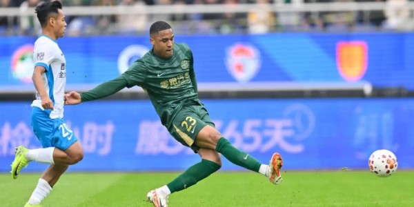 开云-“中超第一年，进20球”——浙江新援瓜里拉帕的小目标！|浙江队|杭州绿城|浙江绿城|球迷|主场_新浪体育_新浪新闻