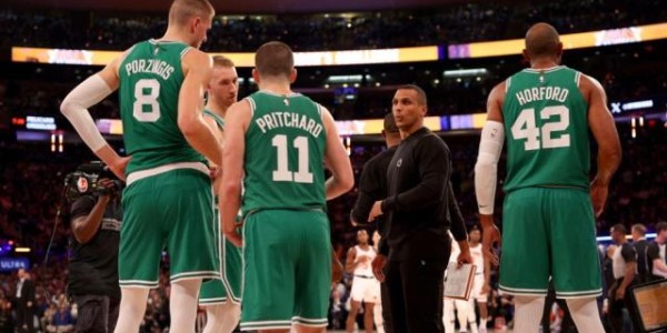 绿军主帅已经斩获生涯百胜，他和球员们相互成就