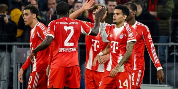 开云-德甲-杰克逊造红+破门 拜仁4-1门兴先赛14分领跑